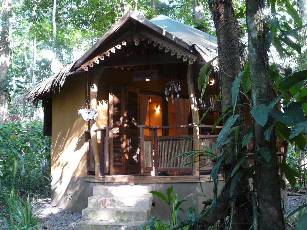 Korrigan Lodge Cahuita Exterior foto